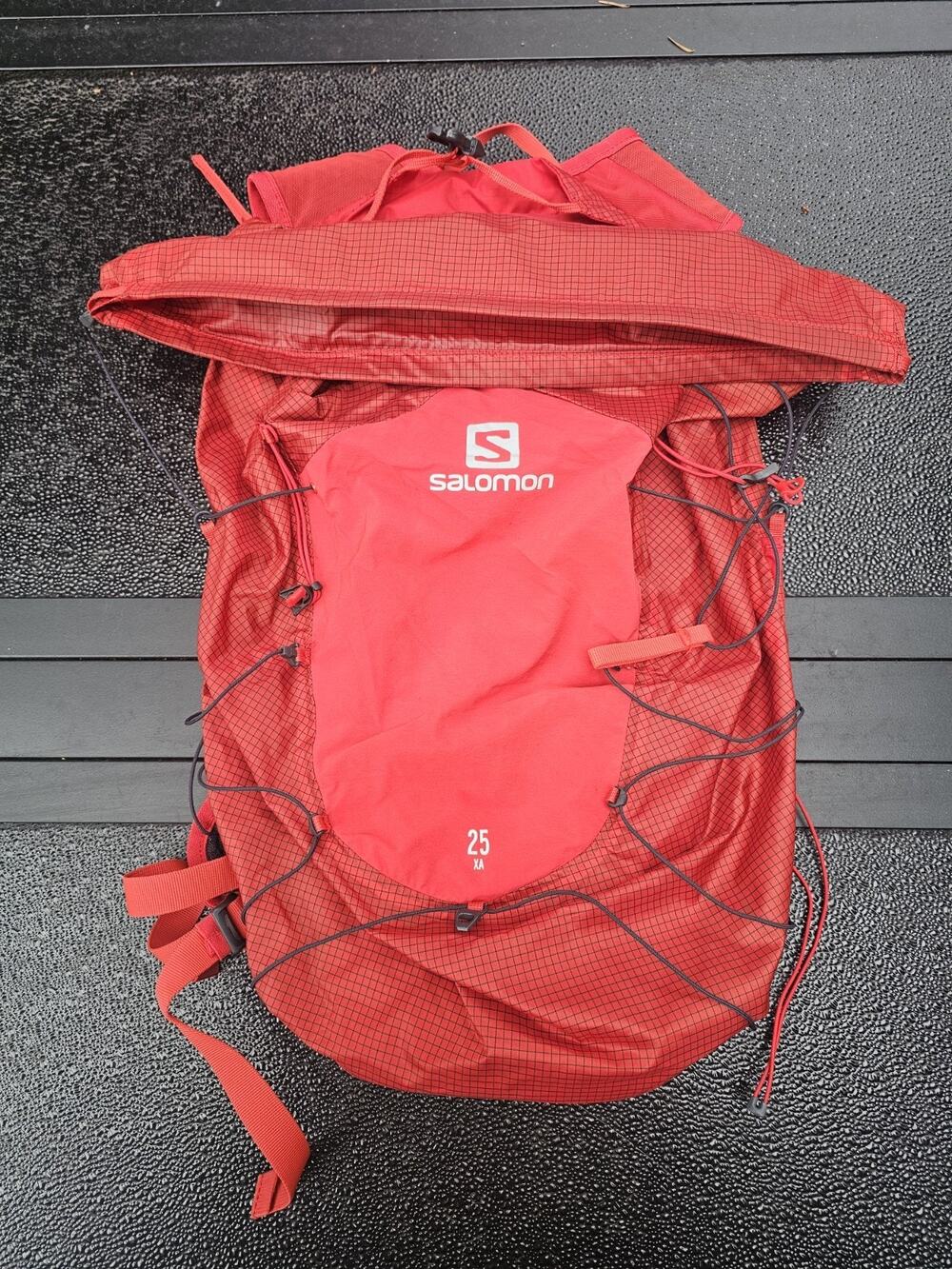 Salomon XA 25 Backpack Hiking Run Walk Ultra Lightweight Red Goji Berry 2020 OOP